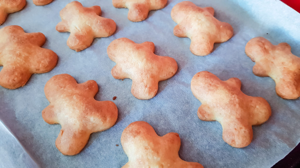 Cheese Biscuits - Mummy is Cooking