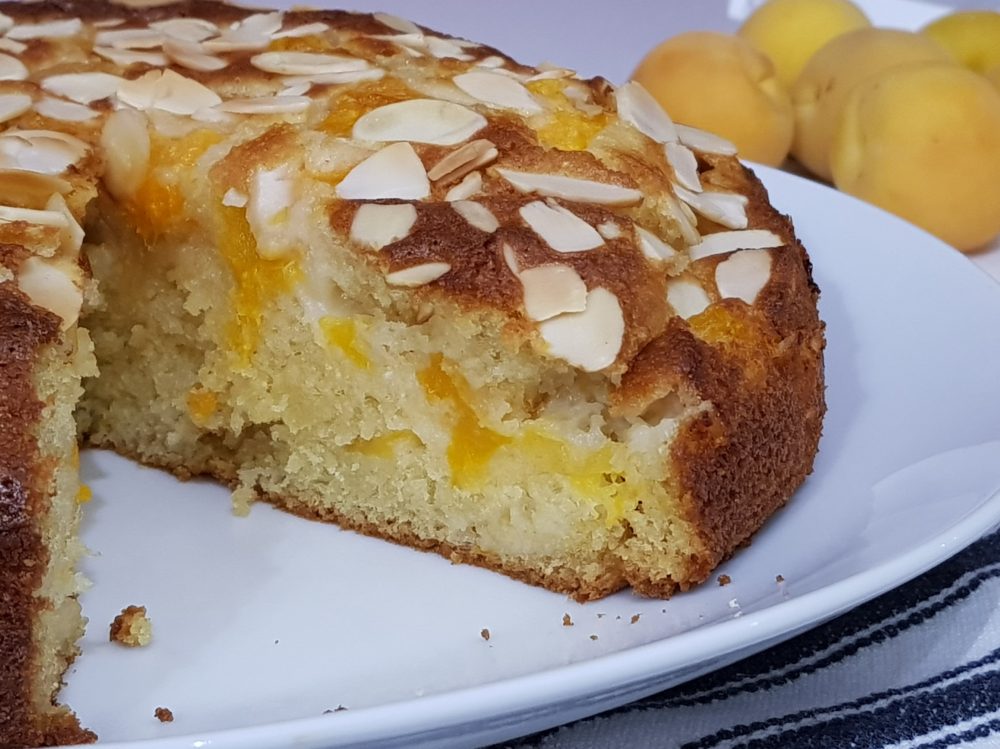 Apricot & Almond Cake - Mummy Is Cooking